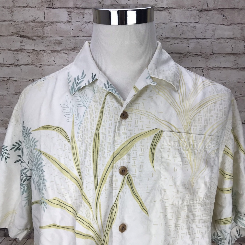 Tommy Bahama Floral Hawaiian Button Silk Shirt